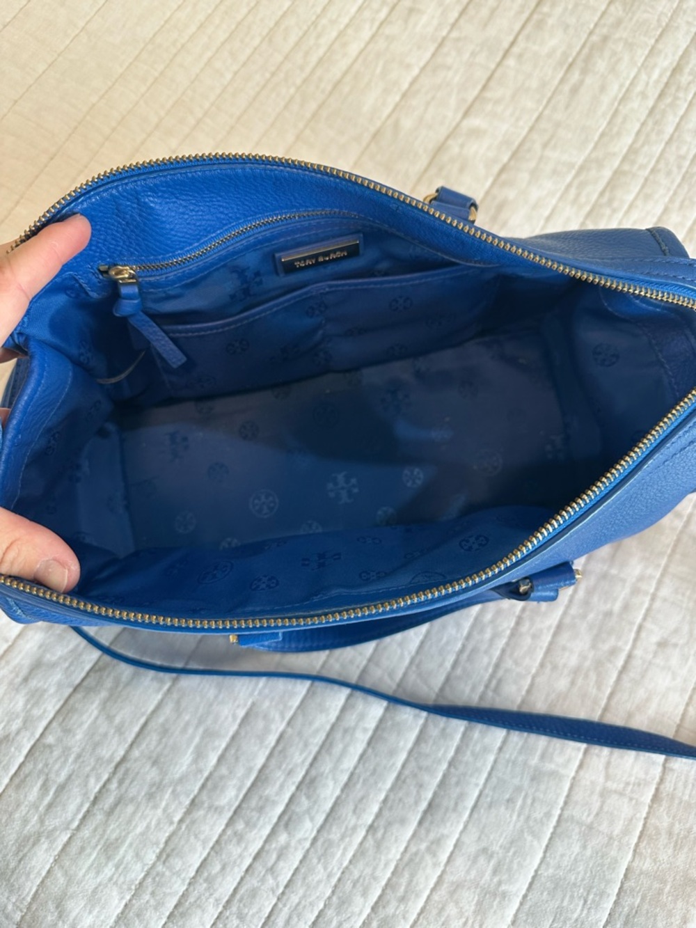 Tory Burch Electric Blue Pebbled Leather Crossbody Satchel - Picture 3 of 12